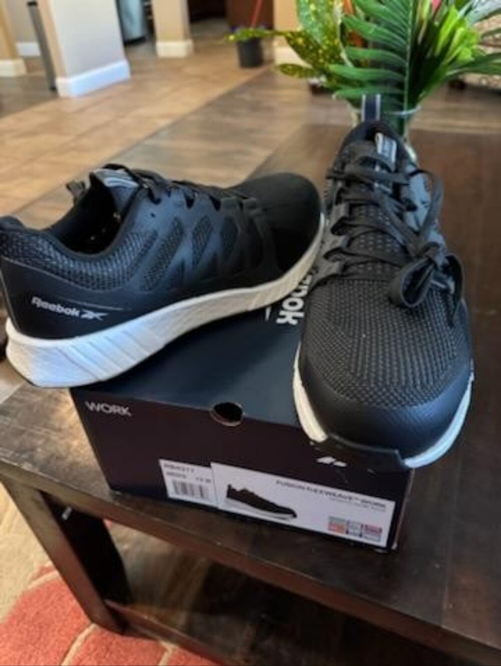 Reebok Black and White Mesh Steel Toe Work Shoe NEW NEVER WORN